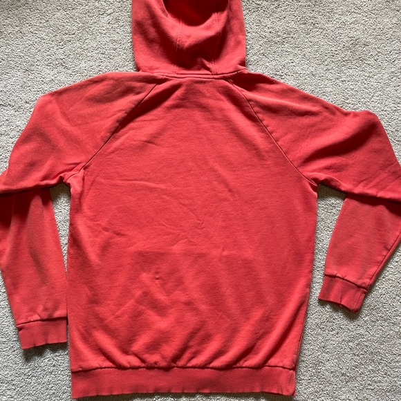 Vibrant “Coral” Under Armour Hoodie Sz M - Picture 3 of 3